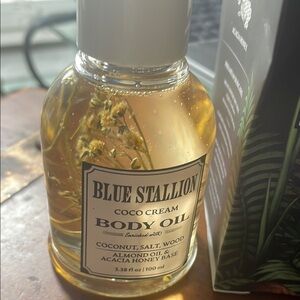 Gold Body Oil Moisturizer